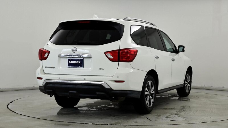 2019 Nissan Pathfinder SL 8