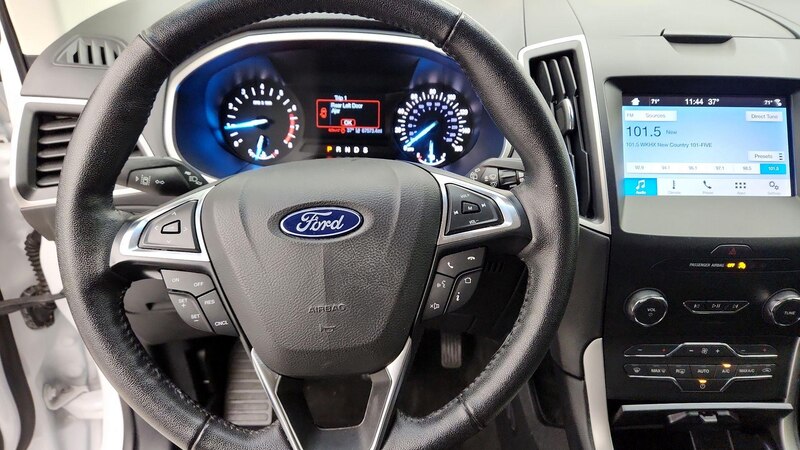 2019 Ford Edge SEL 10