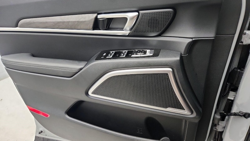 2024 Kia Telluride EX 12