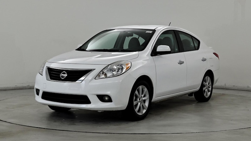 2014 Nissan Versa SL 4