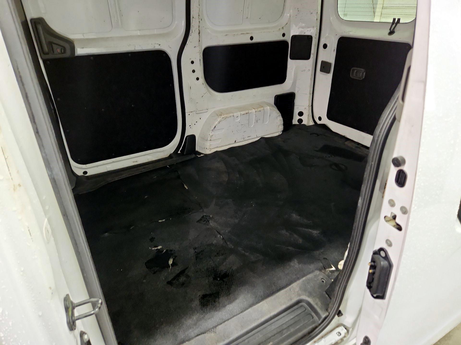 Thumbnail: 2017 Nissan NV200 - 18