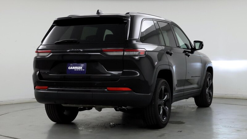 2023 Jeep Grand Cherokee Altitude 8