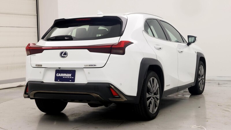 2021 Lexus UX 250h 8