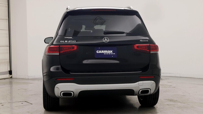 2022 Mercedes-Benz GLB 250 6