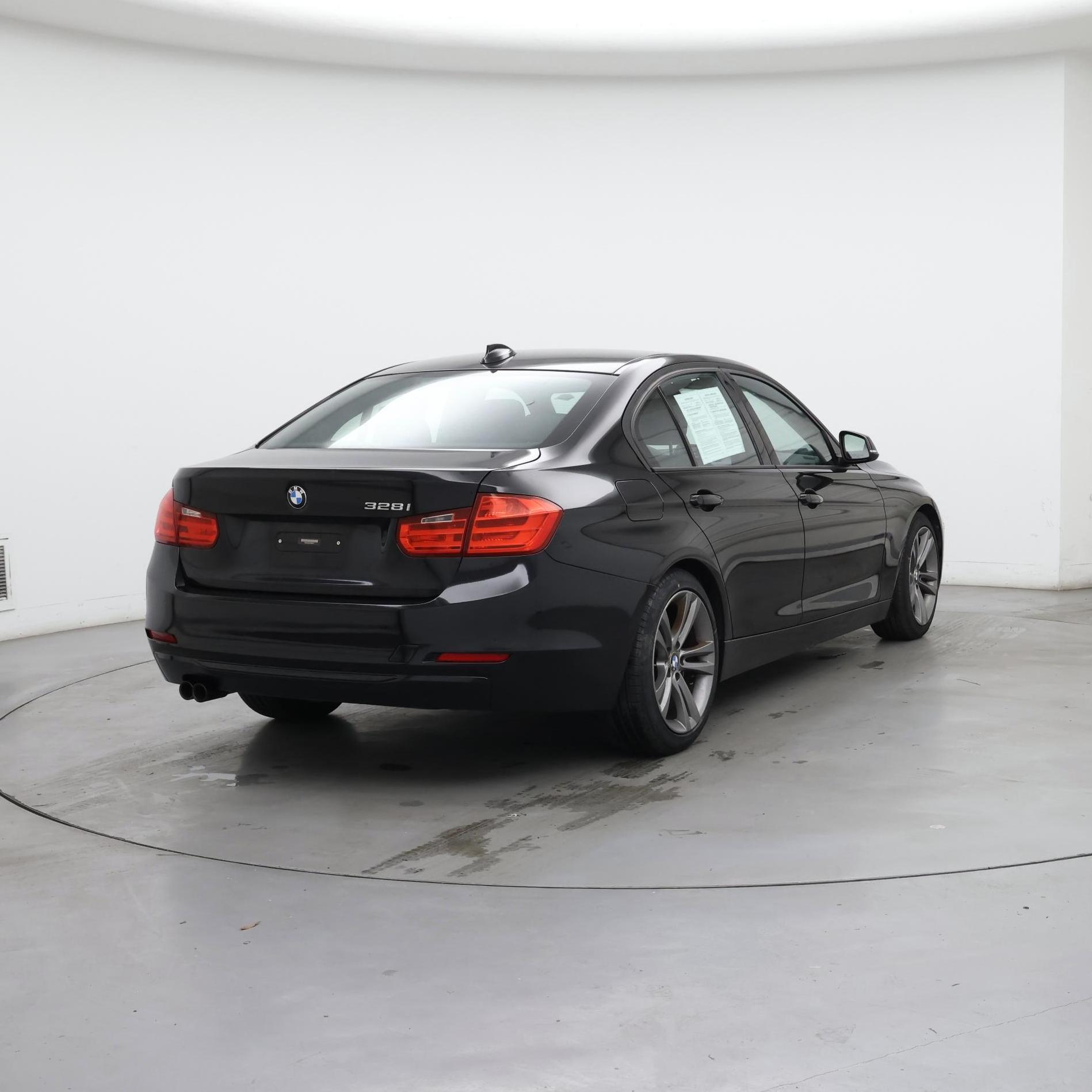 Thumbnail: 2015 BMW 3 Series - 8