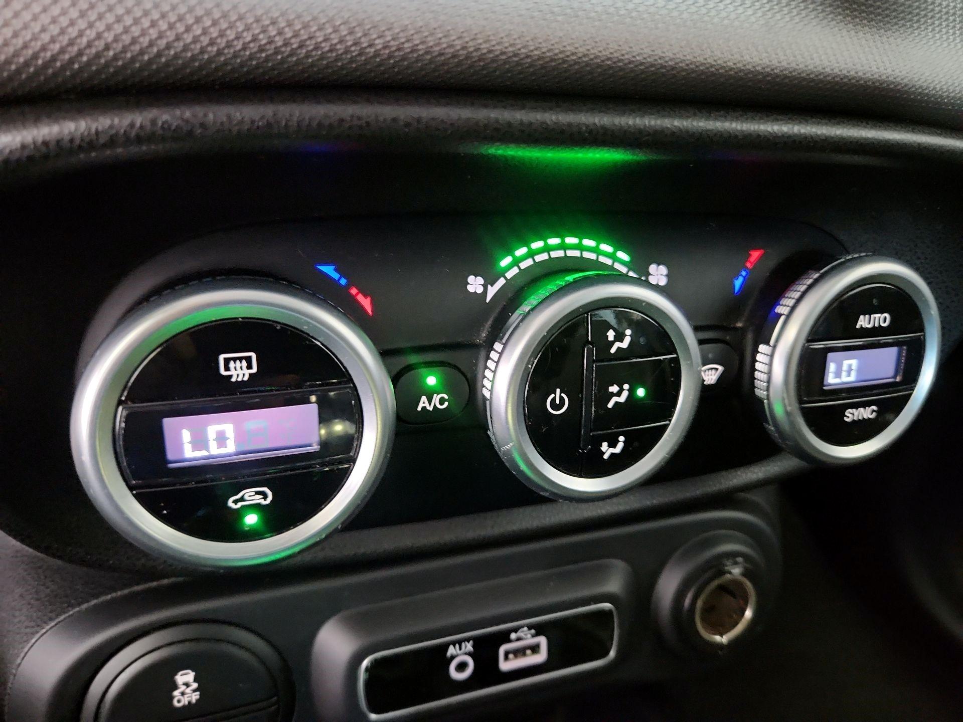 Thumbnail: 2018 Fiat 500L - 14