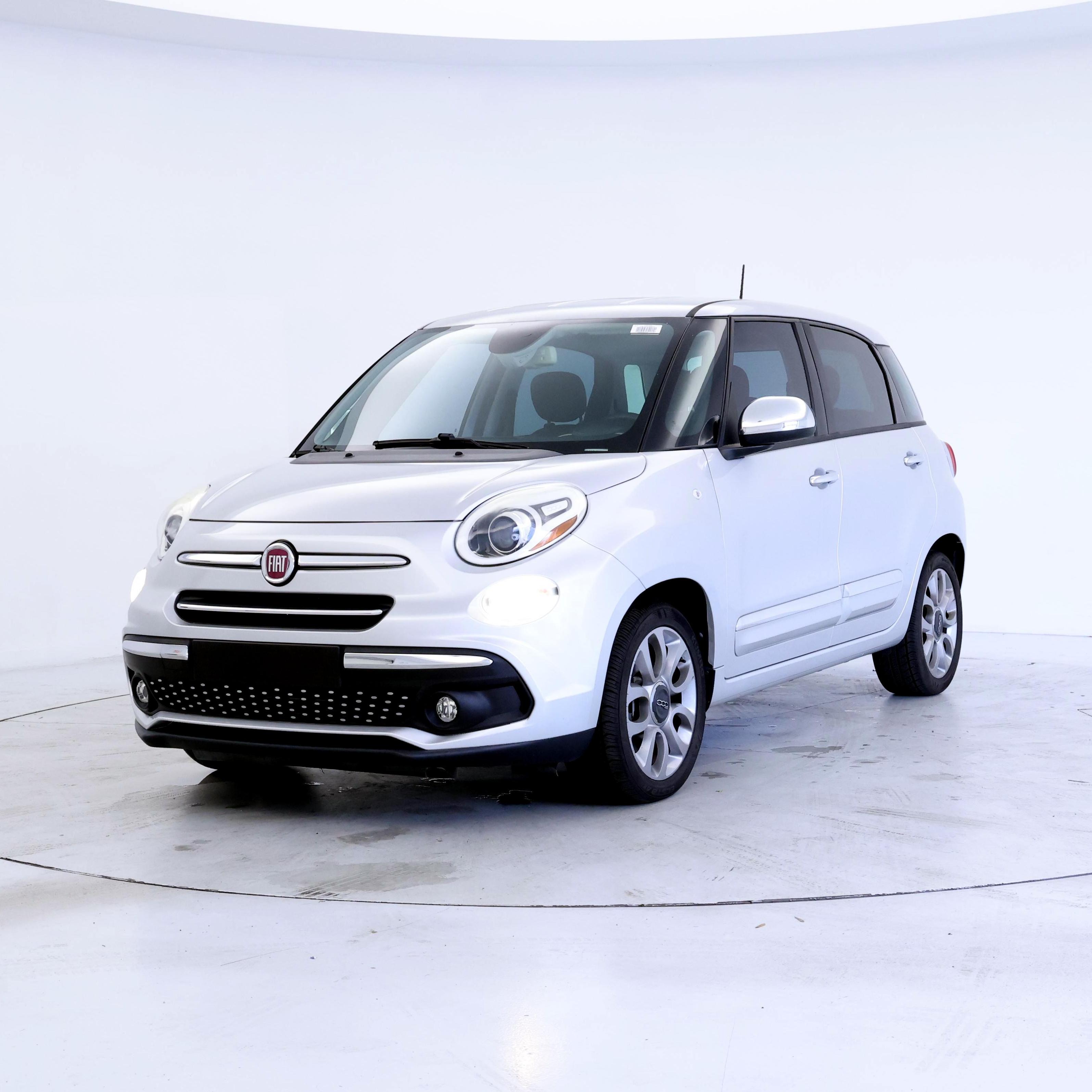 Thumbnail: 2018 Fiat 500L - 4