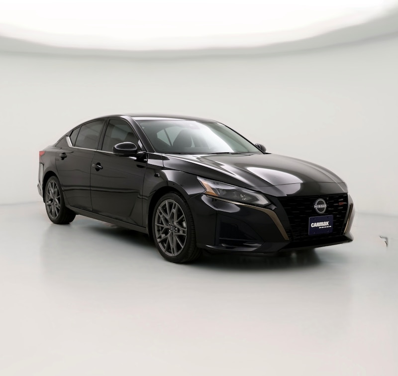 2023 Nissan Altima SR