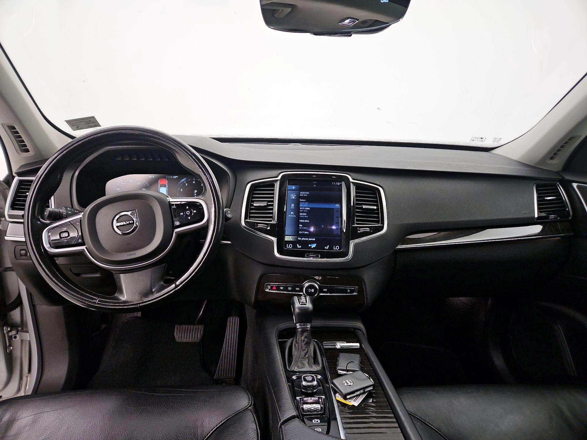 Thumbnail: 2018 Volvo XC90 - 9