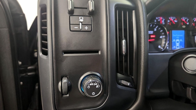 2019 Chevrolet Silverado 2500 Work Truck 13