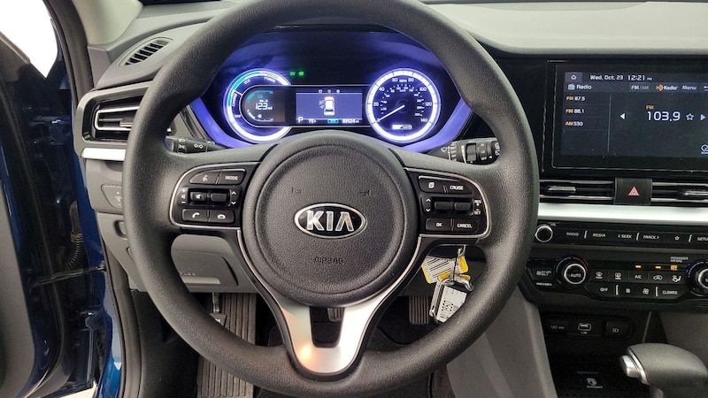 2021 Kia Niro LX 10