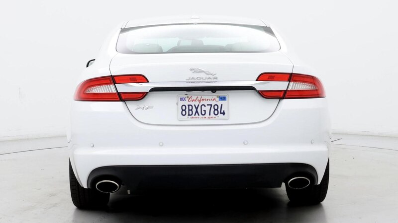 2015 Jaguar XF Premium 6