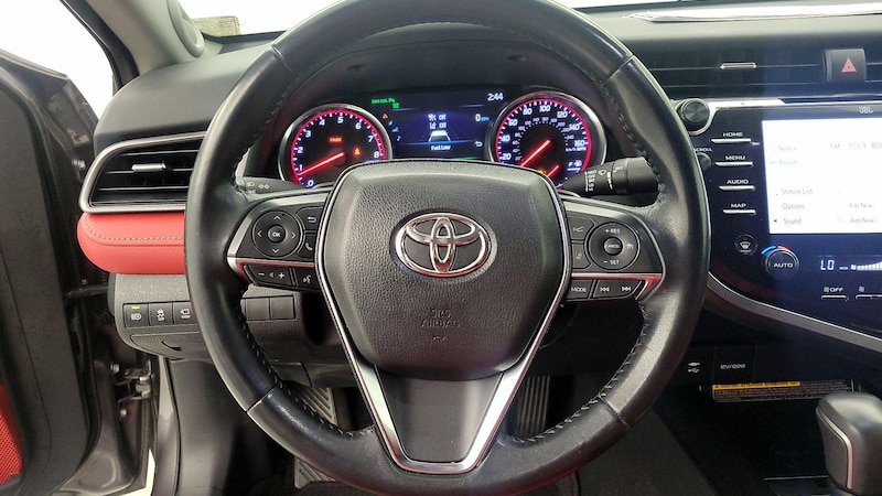 2019 Toyota Camry XSE 10