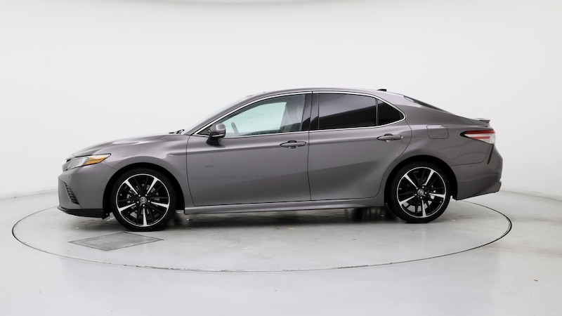 2019 Toyota Camry XSE 3