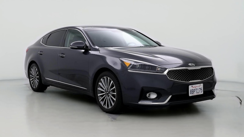 2017 Kia Cadenza Premium Hero Image