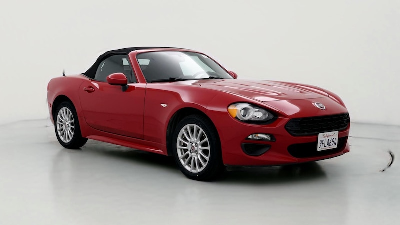 2017 Fiat 124 Spider Classica Hero Image