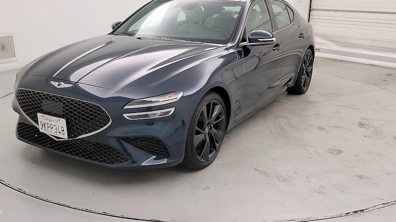 2023 Genesis G70 2.0T 3