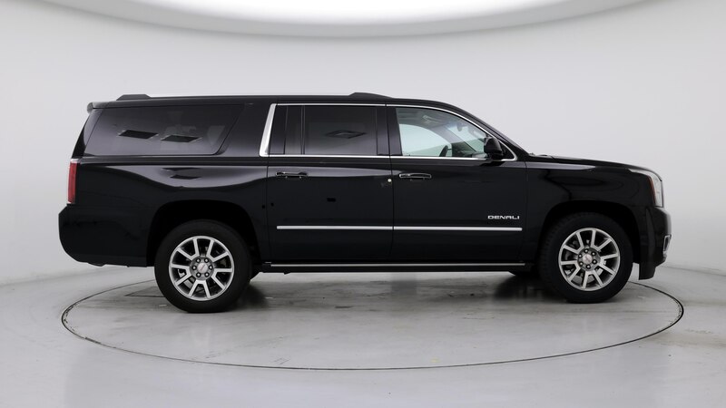 2017 GMC Yukon XL Denali 7