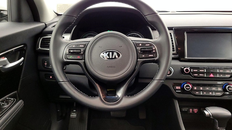 2019 Kia Niro Touring 10