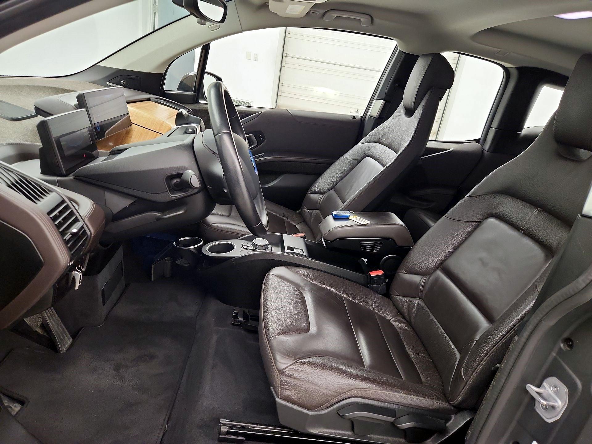 Thumbnail: 2015 BMW i3 - 11