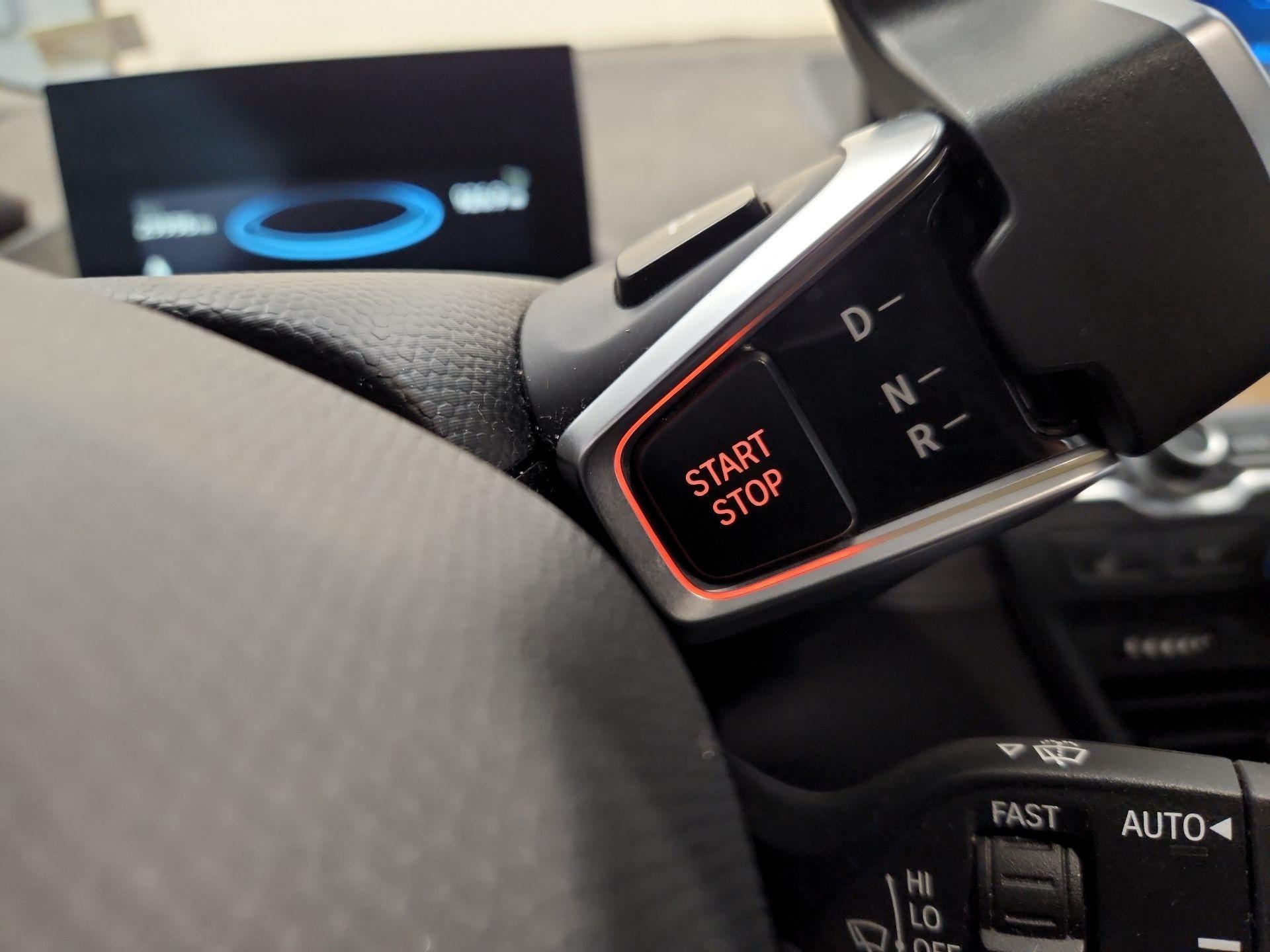 Thumbnail: 2015 BMW i3 - 16