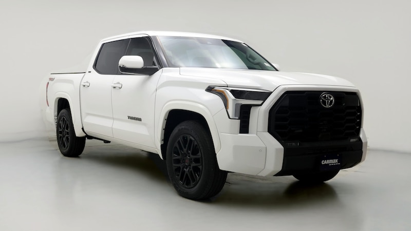 2022 Toyota Tundra SR5 Hero Image