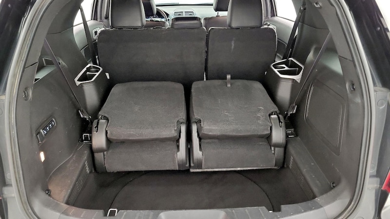 2015 Ford Explorer Sport 21