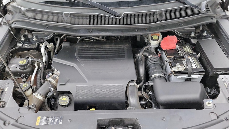 2015 Ford Explorer Sport 22