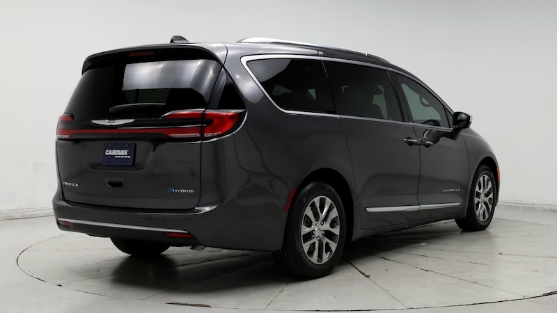 2023 Chrysler Pacifica Hybrid Pinnacle 8