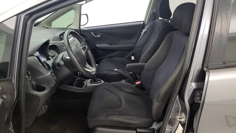 2013 Honda Fit Sport 11