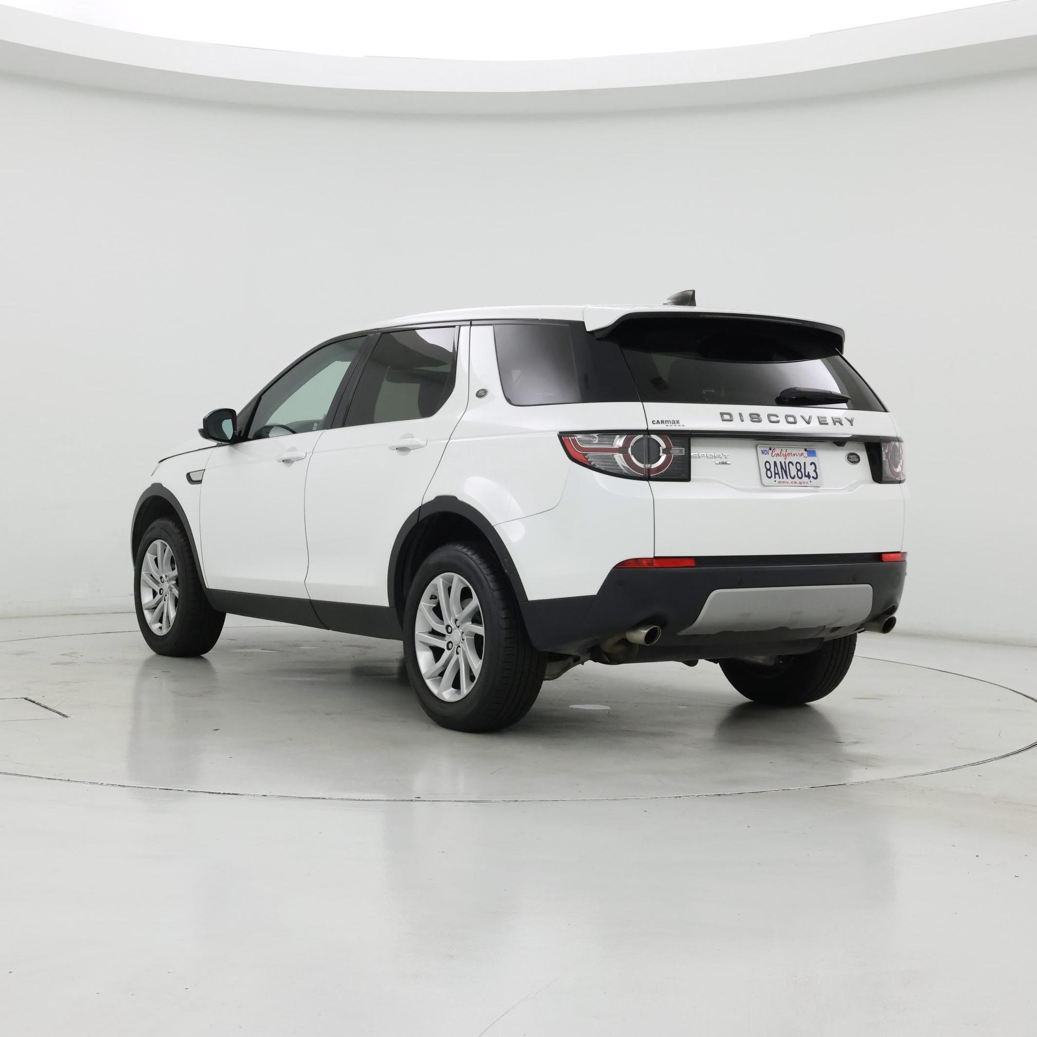 Thumbnail: 2017 Land Rover Discovery Sport - 2