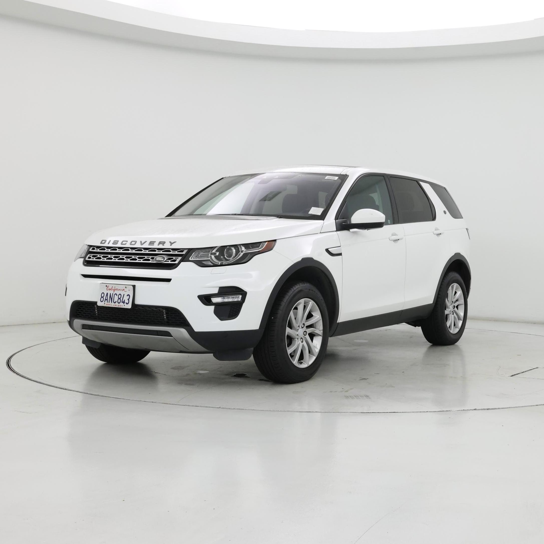 Thumbnail: 2017 Land Rover Discovery Sport - 4