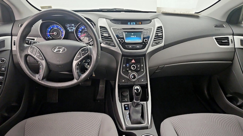 2014 Hyundai Elantra SE 9