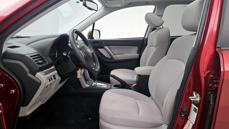 2014 Subaru Forester Premium 11