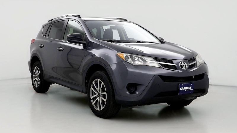 2015 Toyota RAV4 LE Hero Image