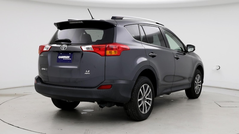 2015 Toyota RAV4 LE 8