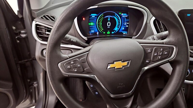 2018 Chevrolet Volt LT 10