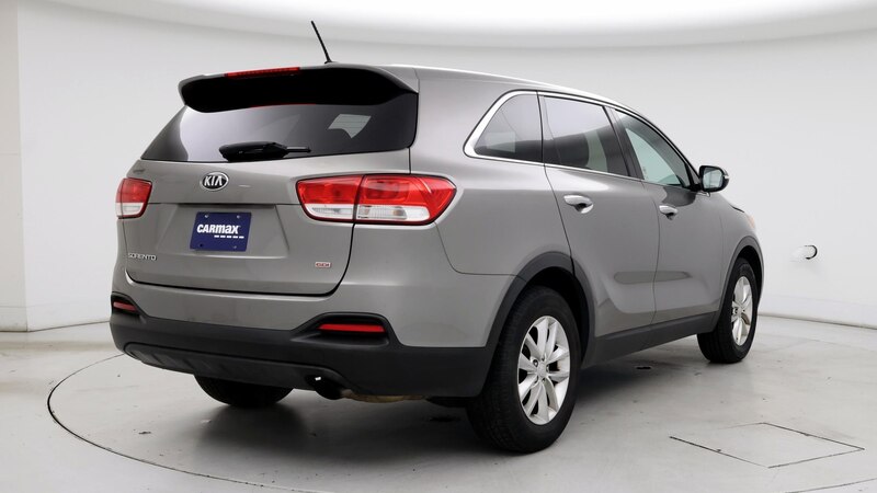 2016 Kia Sorento L 8