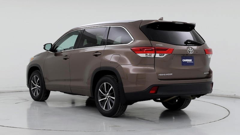 2017 Toyota Highlander XLE 2