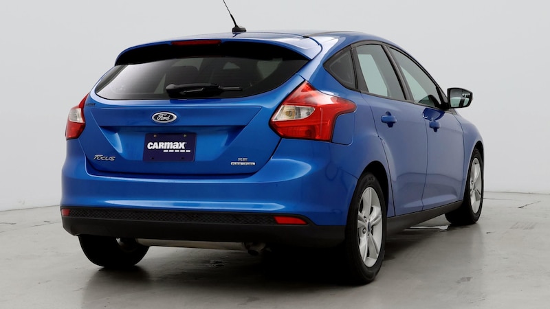 2014 Ford Focus SE 8