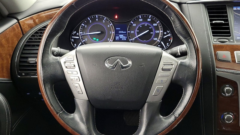 2019 INFINITI QX80 Luxe 10