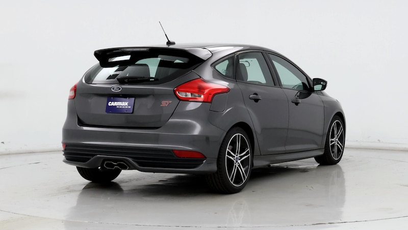 2018 Ford Focus ST 8