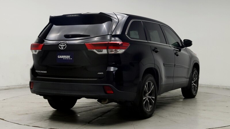 2019 Toyota Highlander LE 8