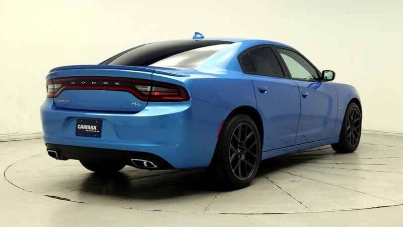 2018 Dodge Charger R/T 8