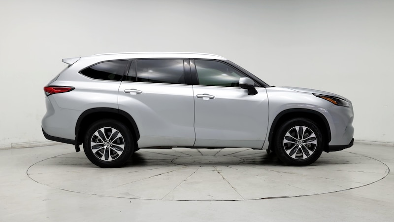 2022 Toyota Highlander XLE 7