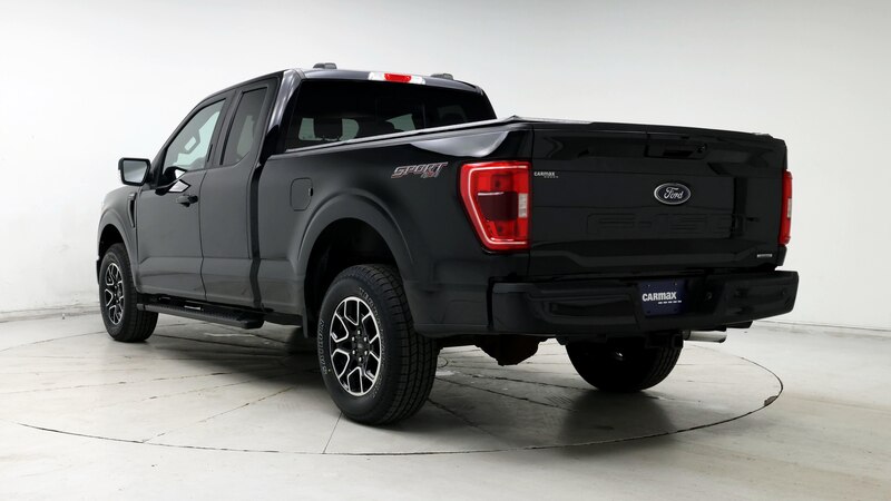 2021 Ford F-150 XLT 2