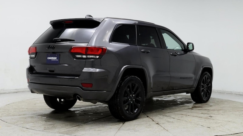 2017 Jeep Grand Cherokee Altitude 8