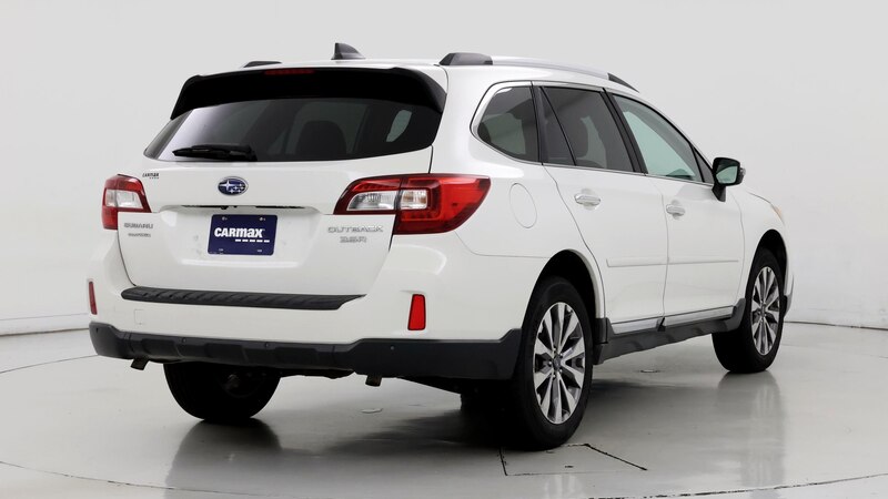 2017 Subaru Outback 3.6R Touring 8