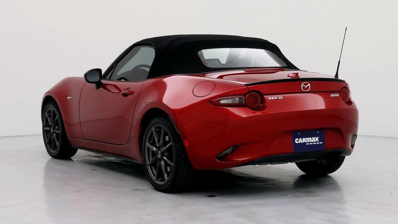 2016 Mazda MX-5 Miata Club 2