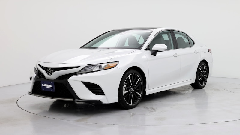 2019 Toyota Camry XSE 4